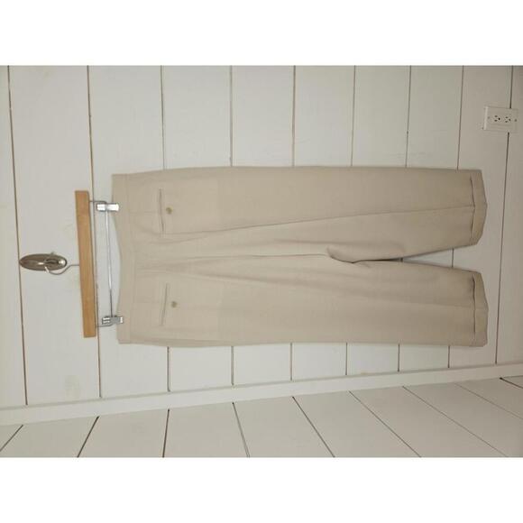 Vintage Jones New York size 16 cream/tan pleated & cropped dress pants - Picture 2 of 4
